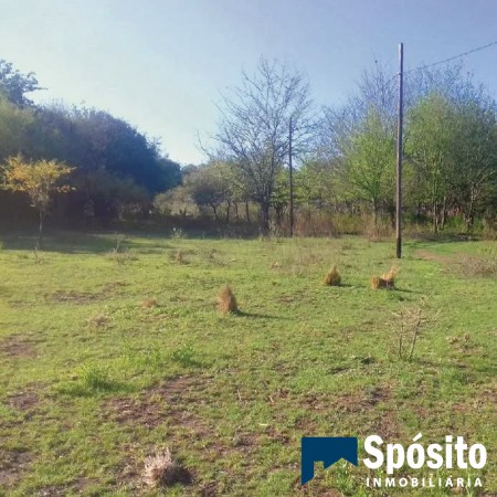 Campo de 2 hectáreas en Unquillo, Córdoba