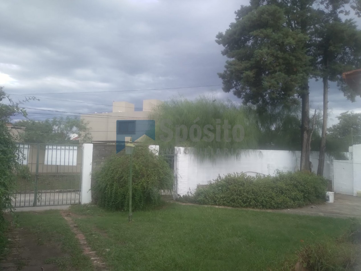 Casa 3 Dormitorios A Metros De Recta Martinolli